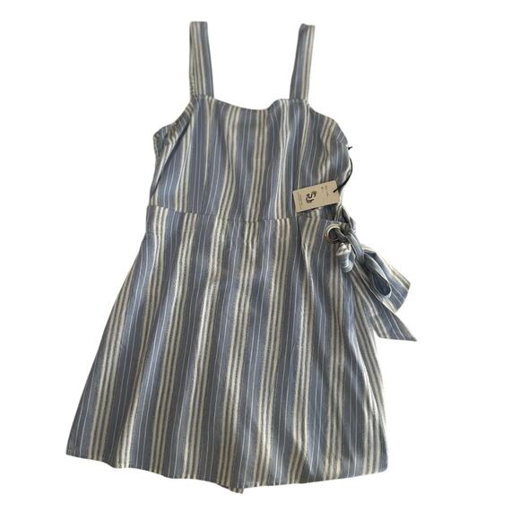 Sincerely Jules White & Blue Stripped Romper Tie Belt Women's Size‎ Large - Picture 1 of 6